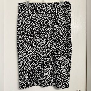 LuLaRoe Leopard Cassie Pencil Skirt (L)